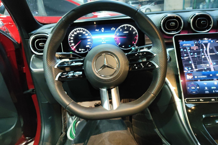 奔驰C级 2023款 改款 C 200 L 运动版局部细节13