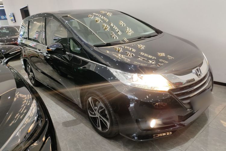 本田 奥德赛 2017款 2.4L 豪华版车身外观3