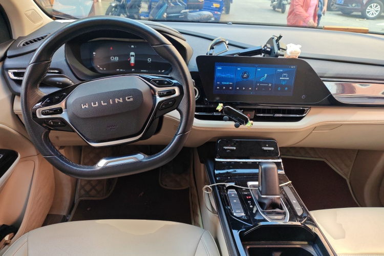 五菱汽车 五菱凯捷 2020款 1.5T CVT旗舰型中控内饰12