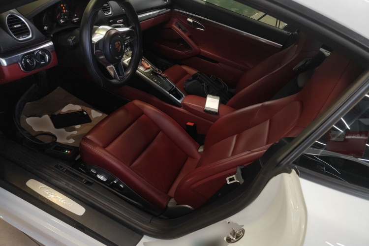 保时捷718 2020款 Cayman 2.0T中控内饰19