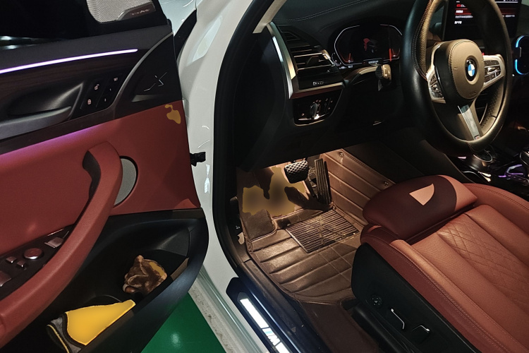 宝马X3 2023款 xDrive30i 领先型 M曜夜套装中控内饰20