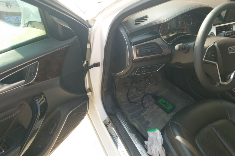 众泰Z700 2016款 1.8T DCT典雅型中控内饰20