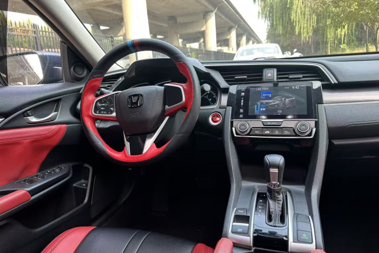 本田 思域 2019款 220TURBO CVT劲动版 国VI中控内饰7003
