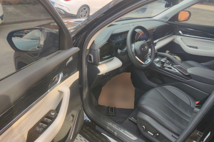 吉利汽车 星越L 2023款 2.0TD 高功自动两驱旗舰型中控内饰7003