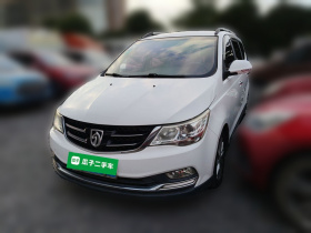 宝骏730 2016款 1.5L 手动舒适型 7座 国V