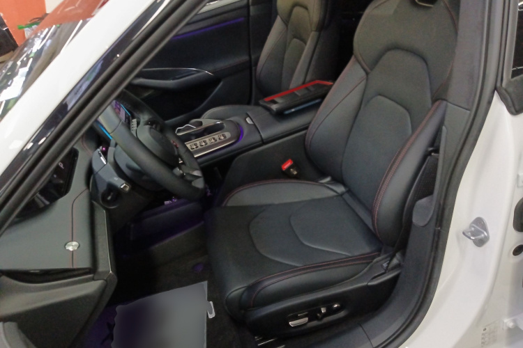 小米汽车 小米SU7 2024款 四驱超长续航高阶智驾Max版局部细节19