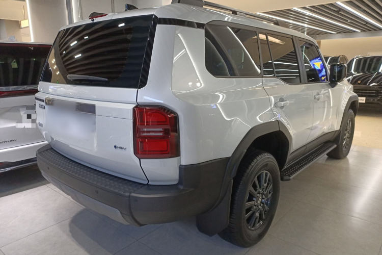 丰田 普拉多 2024款 2.4T 全能TX版 5座车身外观7