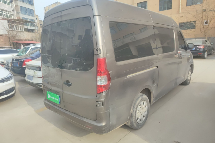 长安凯程 长安睿行M90 2018款 2.0L超值型高顶对开门6座4G94S车身外观6005