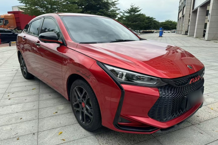 东风风神 奕炫 2021款 230T 自动追影骑士版车身外观6006