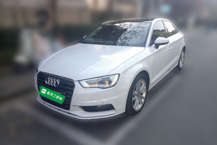 奥迪A3 2016款 Limousine 35 TFSI 风尚型车身外观1