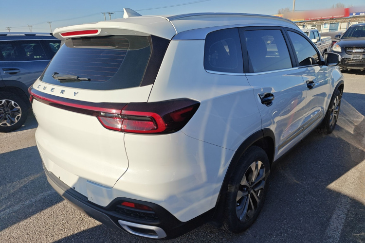 奇瑞 瑞虎8 2024款 荣耀版 230TCI 自动卓越版 7座车身外观6005