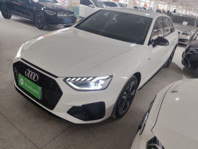 奥迪A4L 2022款 40 TFSI 豪华动感型