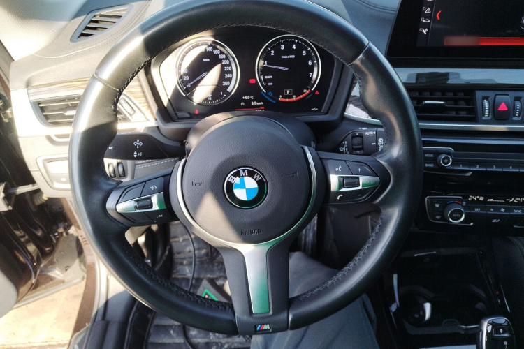 宝马X1 2020款 xDrive25Li 尊享型局部细节13