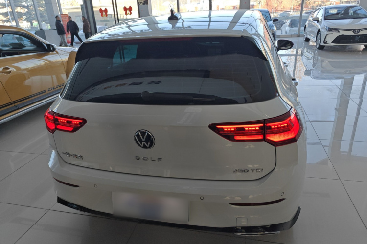 大众 高尔夫 2023款 改款 280TSI DSG R-Line Lite车身外观6