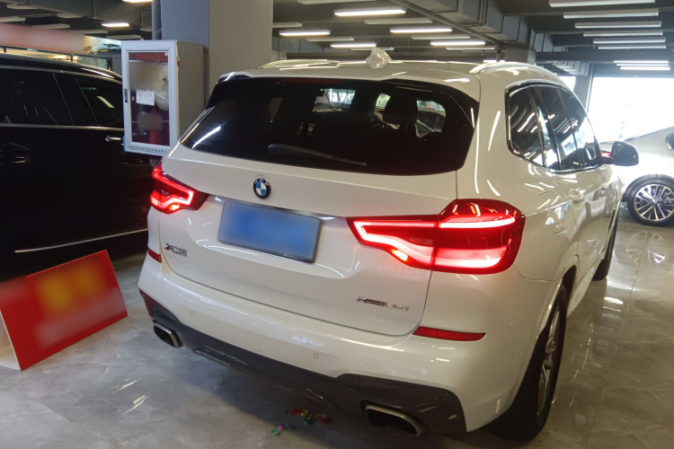 宝马X3 2018款 xDrive25i M运动套装 国V车身外观6005