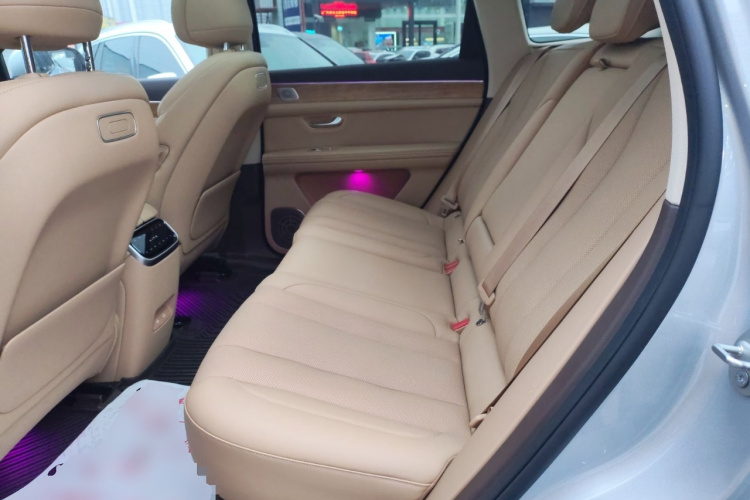 鸿蒙智行 问界M7 2024款 1.5T 智驾后驱Ultra版 5座中控内饰21