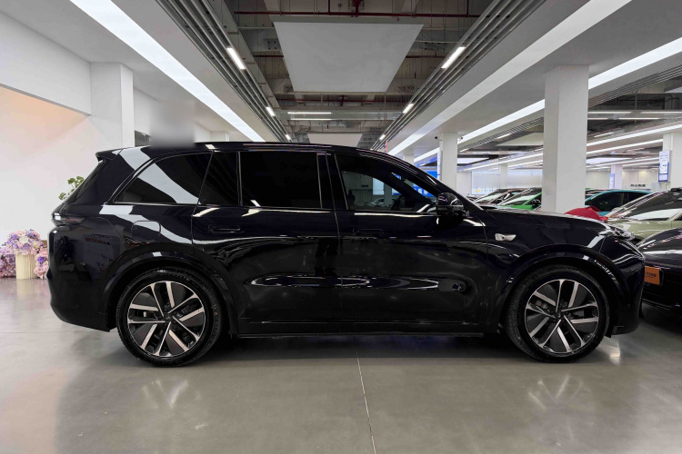 理想汽车 理想L8 2023款 Pro车身外观6003