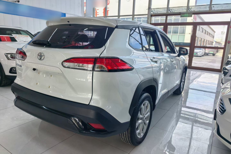 丰田 锋兰达 2023款 2.0L CVT精英版车身外观6001