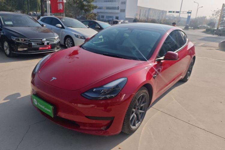 特斯拉 Model 3 2021款 标准续航后驱升级版 3D6车身外观1
