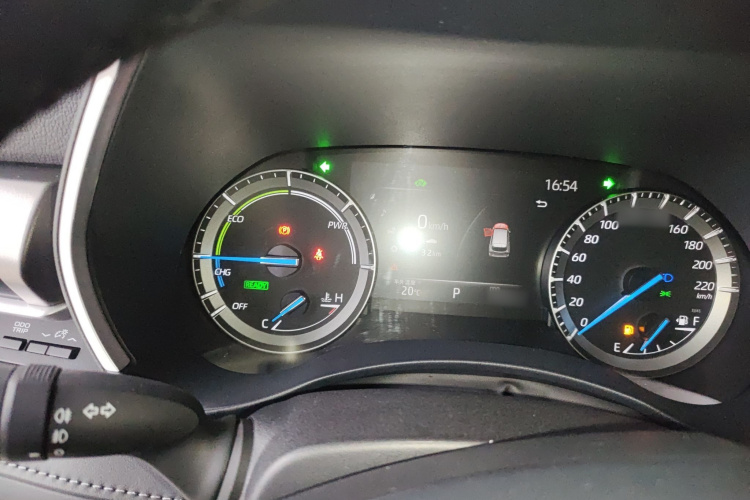 丰田 汉兰达 2023款 2.5L智能电混双擎两驱精英版 5座局部细节14