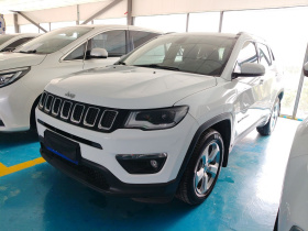 Jeep 指南者 2019款 200T 自动家享-互联大屏版