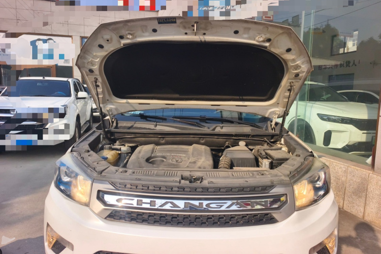 长安CS75 2016款 1.8T 自动精英型 国V局部细节24