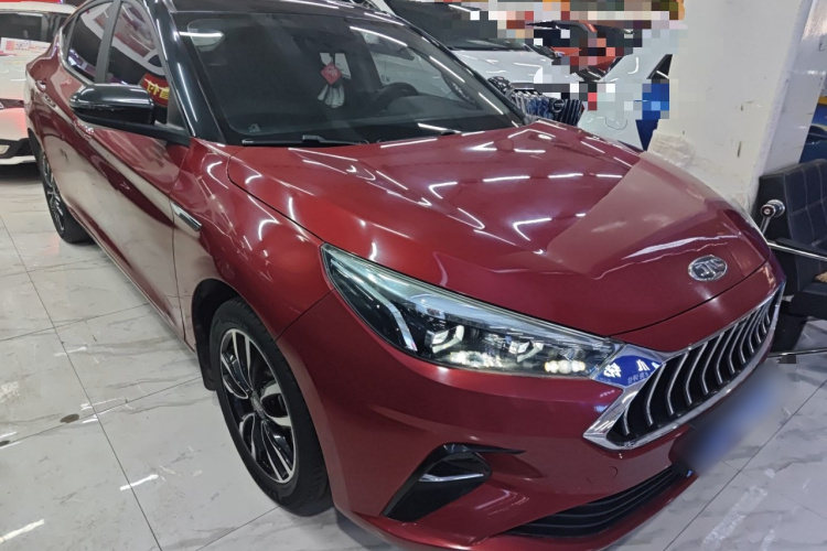 江汽集团 嘉悦A5 2020款 1.5T CVT超越型车身外观3