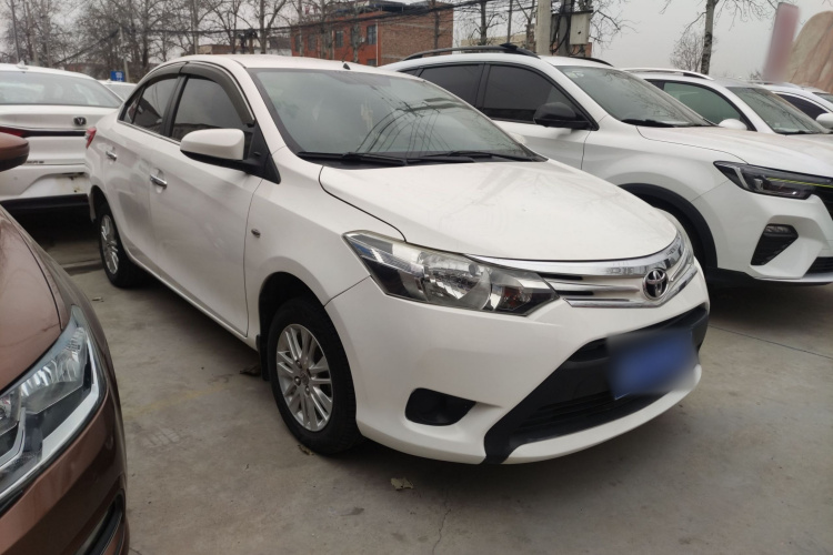 丰田 威驰 2014款 1.3L 手动型尚版车身外观3