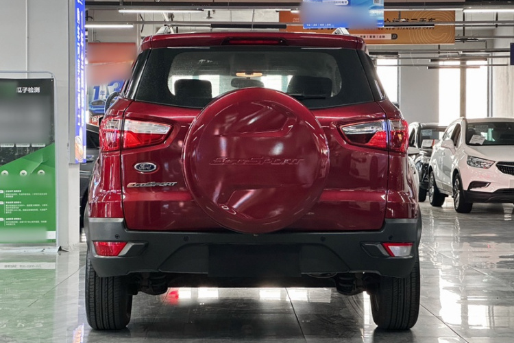 福特 翼搏 2013款 1.5L 自动风尚型车身外观6003