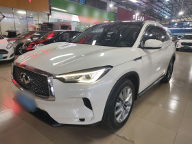 英菲尼迪QX50 2020款 2.0T 两驱时尚版