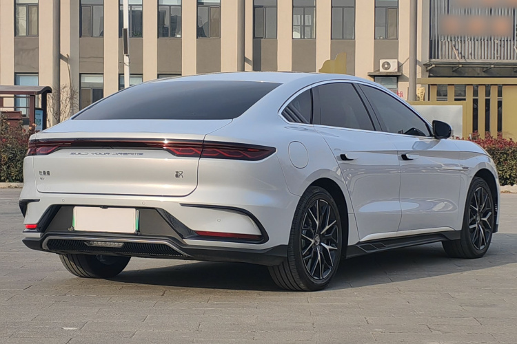 比亚迪 汉 2025款 EV 506KM尊贵型车身外观6004