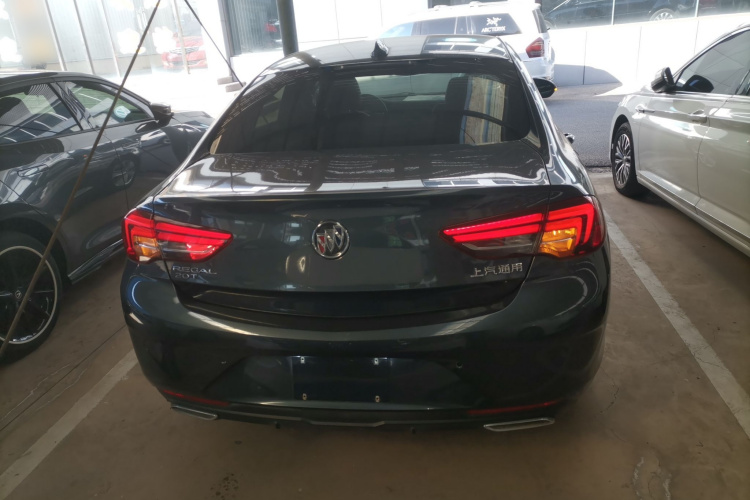 别克 君威 2019款 20T 豪华型 国VI车身外观6