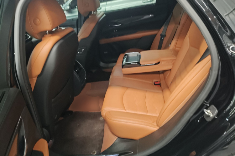 凯迪拉克CT6 2017款 28T 领先型中控内饰21