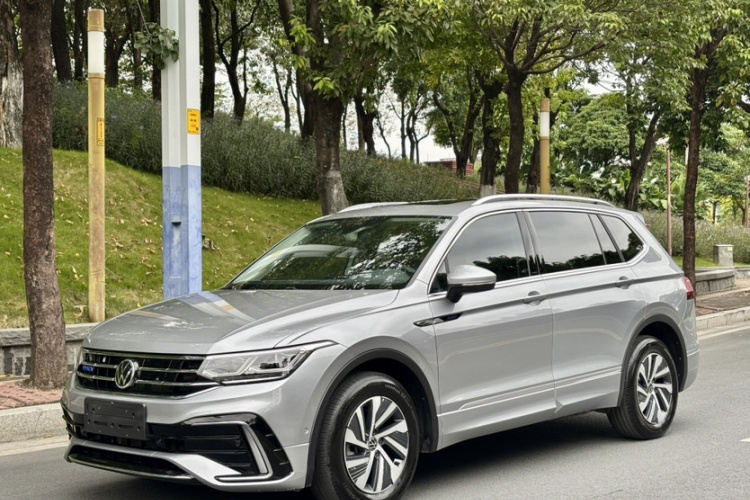 大众 途观L新能源 2023款 430PHEV 插电混动旗舰版车身外观6006