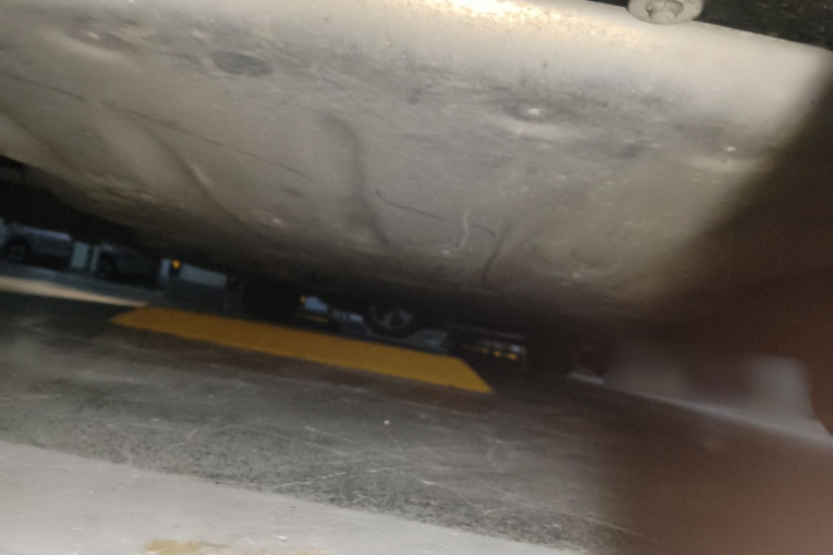 宝马3系 2017款 320Li 时尚型局部细节9008