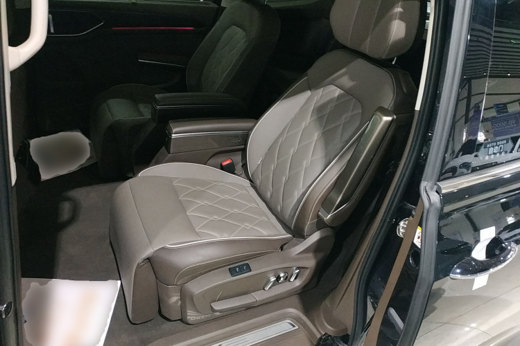 大众 威然 2024款 380TSI 尊贵版中控内饰21