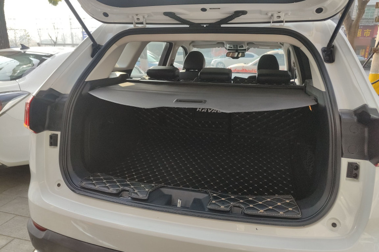 哈弗H6 2017款 蓝标 1.3T 自动两驱智尚型机舱底盘23