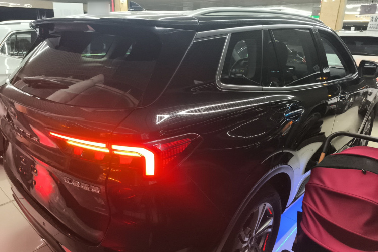 福特 领睿 2023款 EcoBoost 170 铂领型车身外观6005