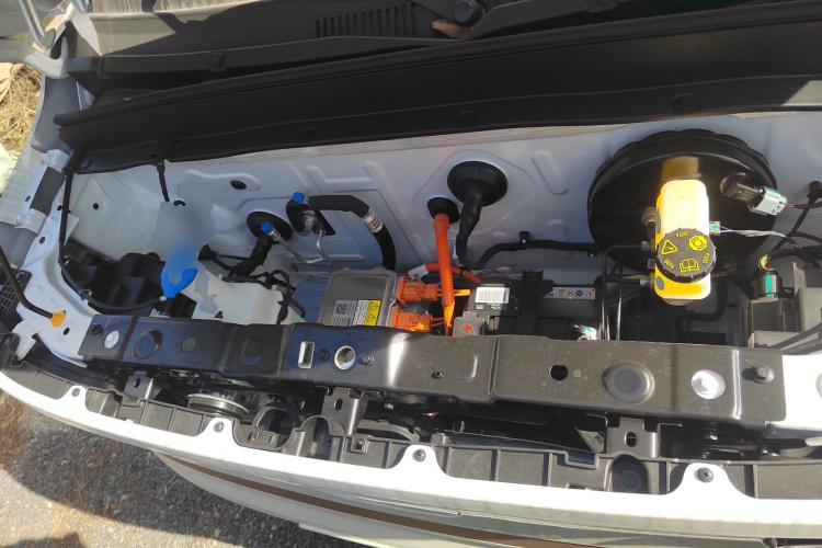 吉利银河 2024款 熊猫mini 200km 耐力熊机舱底盘24