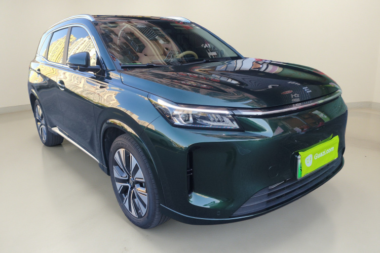 蓝电E5 PLUS 2026款 165km 长续航先享版Ultra 7座车身外观3