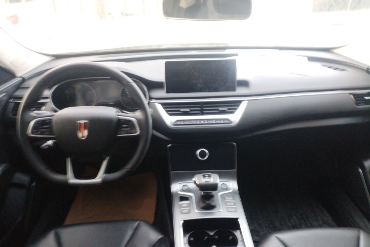 红旗H5 2022款 经典款 改款 1.5T DCT旗韵版中控内饰12