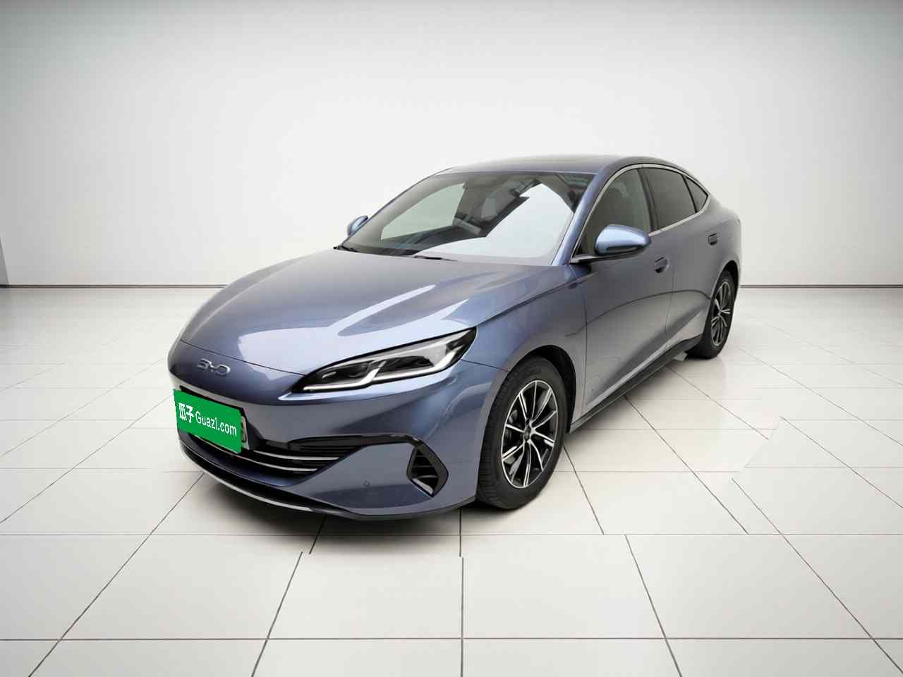 比亚迪 海豹06新能源 2024款 DM-i 120KM尊荣型(1)