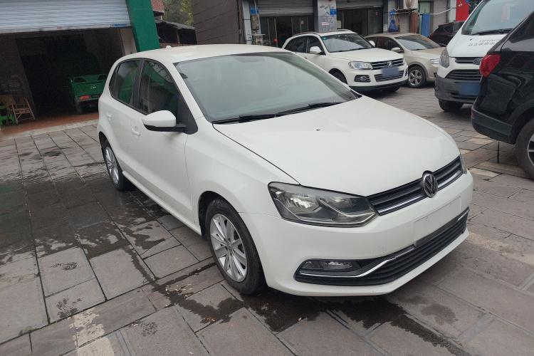 大众 Polo 2014款 1.4L 自动舒适版车身外观3