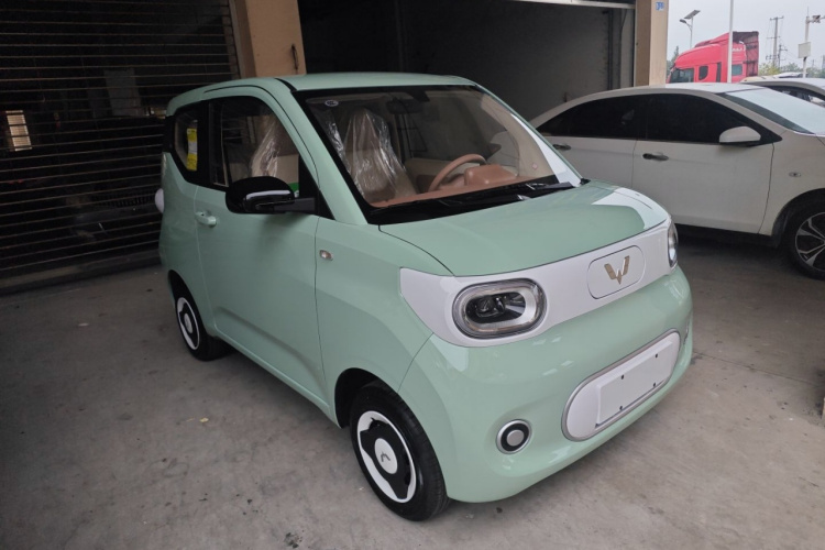 五菱汽车 宏光MINIEV 2024款 第三代 215km 青春版车身外观3