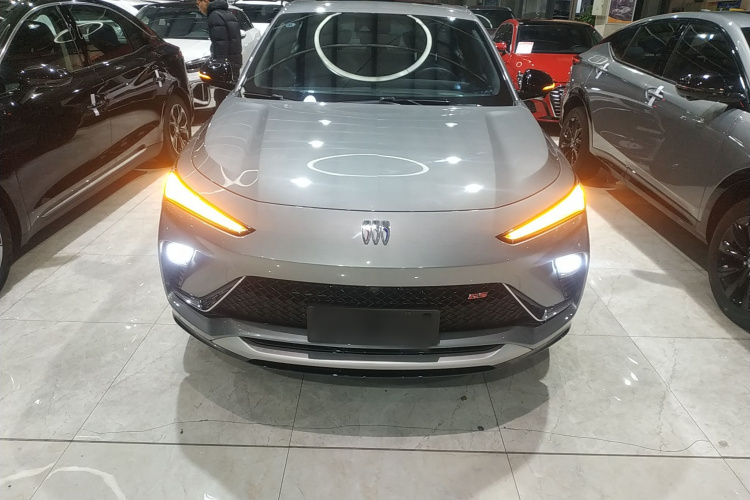 别克 昂扬 2022款 1.5T GS 燃速版车身外观2