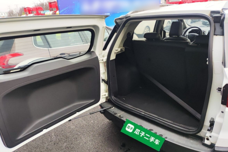 福特 翼搏 2013款 1.5L 自动尊贵型局部细节23