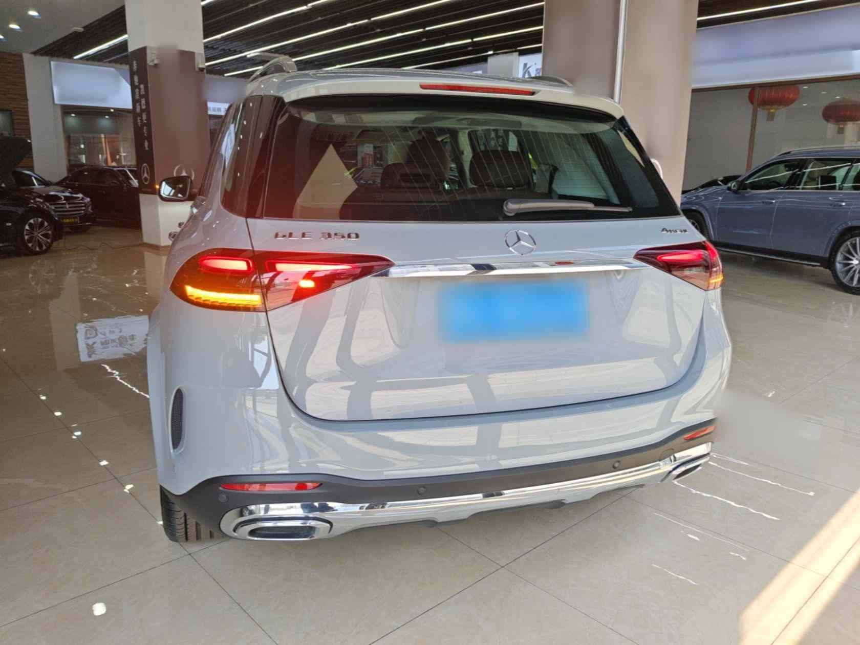 奔驰GLE 2024款 改款 GLE 350 4MATIC 时尚型(4)