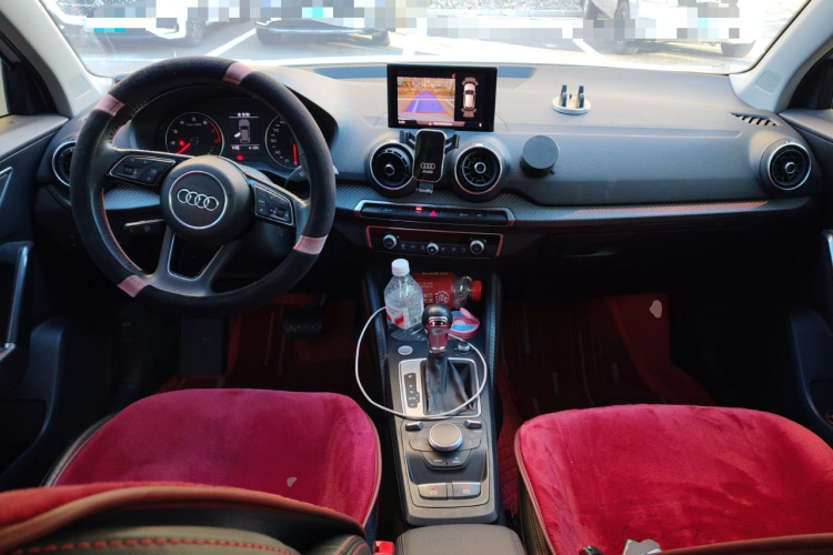 奥迪Q2L 2021款 35 TFSI 时尚动感型中控内饰12