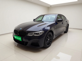 宝马3系 2022款 325i M运动曜夜套装