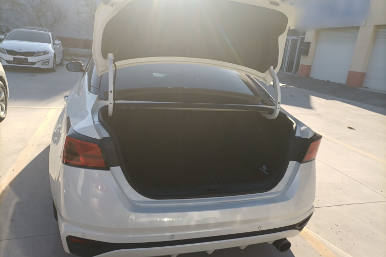 日产 天籁 2020款 2.0L XL 舒适版局部细节23